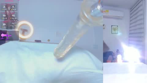 maria_jones__ online show from December 1, 1:14 am