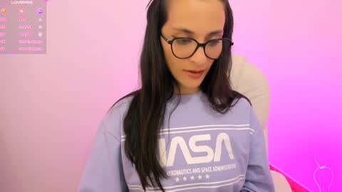 Snapshot of mariaan_m chatting on December 21, 7:38 pm Leidy online show from December 21, 7:38 pm