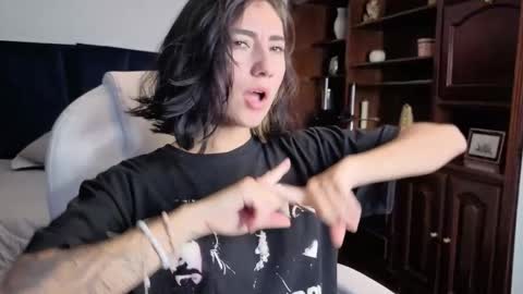 Maria online show from February 10, 7:39 pm