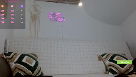 Maria online show from October 2, 9:13 pm