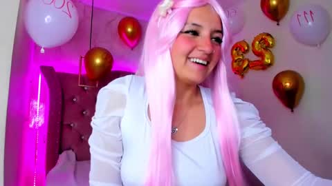 Snapshot of mariam__cute chatting on March 1, 7:26 pm online show from March 1, 7:26 pm