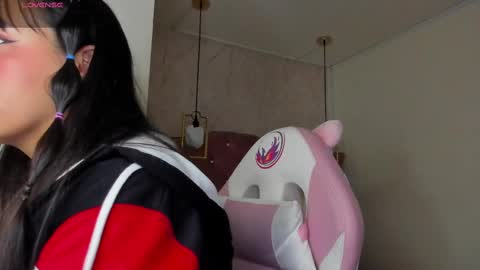 Snapshot of mariam__cute chatting on February 15, 6:55 pm online show from February 15, 6:55 pm
