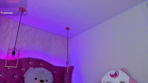Snapshot of mariam__cute chatting on February 1, 9:40 pm online show from February 1, 9:40 pm
