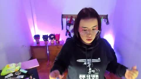 Marian online show from December 22, 3:13 am