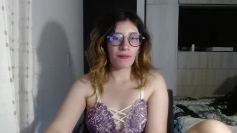 Mariana online show from December 21, 3:53 pm