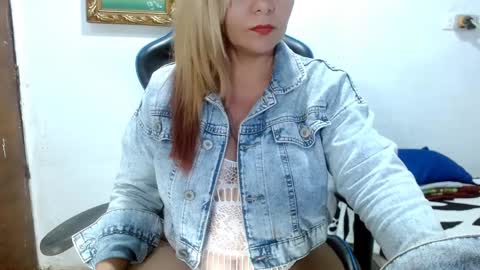 mariana995649 online show from February 7, 4:35 pm