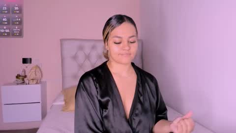 Mariana Roe online show from February 27, 6:46 am