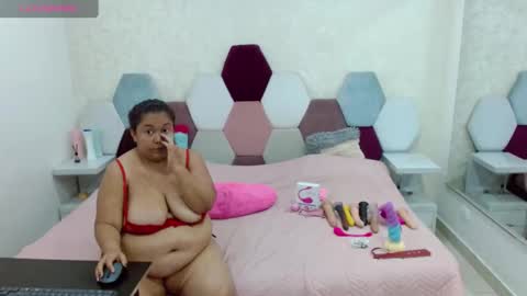 mariana online show from January 30, 12:18 am
