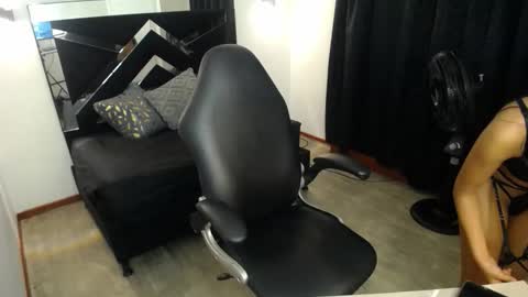 Mariana online show from February 14, 9:12 am