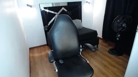 Mariana online show from January 10, 3:45 am