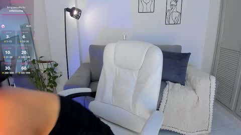 Mariana Silva online show from October 25, 11:16 pm