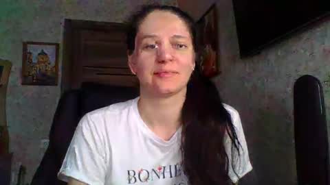 Nina Kiss online show from February 4, 8:29 am