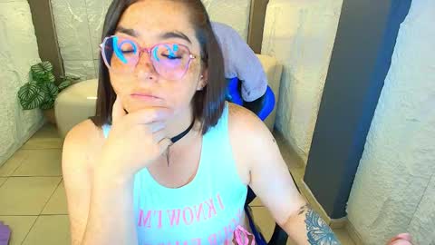 Marieh  online show from November 29, 4:31 am