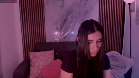 Snapshot of mariejane2 chatting on October 18, 6:34 pm Im Marie Jane online show from October 18, 6:34 pm