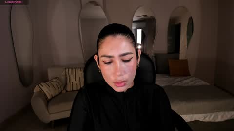 Snapshot of mariejane2 chatting on February 3, 10:47 am Im Marie Jane online show from February 3, 10:47 am