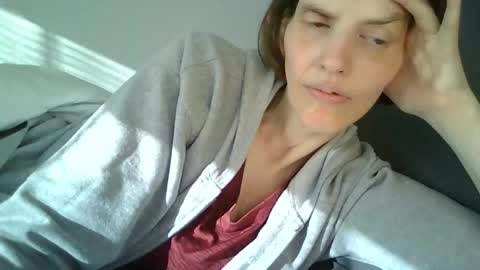 Mariejojo online show from March 1, 3:05 pm