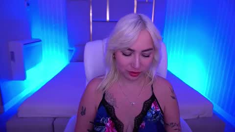 Mariella online show from November 3, 8:54 pm