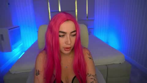 Mariella online show from October 16, 8:07 pm