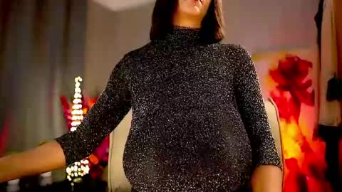 Nikita - Scroll down and read my bio please. New Pictures in Bio online show from March 19, 7:36 am