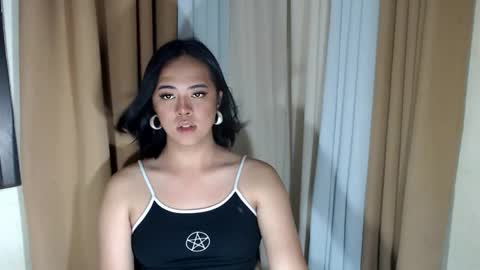 marikosue online show from April 14, 6:11 pm