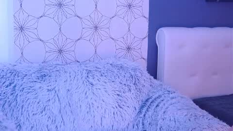 Snapshot of marimais chatting on February 17, 10:18 am Mary Mais online show from February 17, 10:18 am