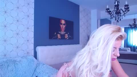 Mary Mais online show from September 28, 6:55 am