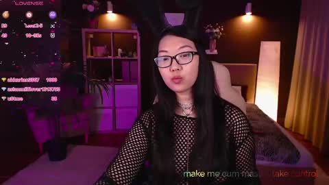 Snapshot of marine_vact chatting on March 4, 8:27 pm Marine online show from March 4, 8:27 pm