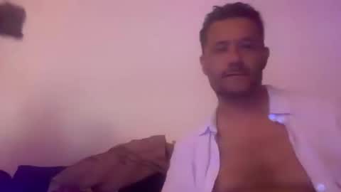 marintiedup online show from May 3, 4:07 am