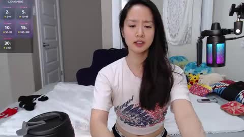 MarissaPeach online show from December 1, 4:43 pm