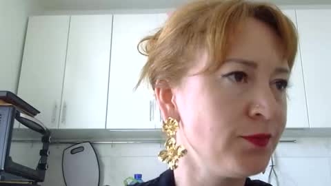 mariza_love359092 online show from March 13, 12:08 pm