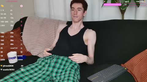 Mark online show from October 1, 7:46 pm