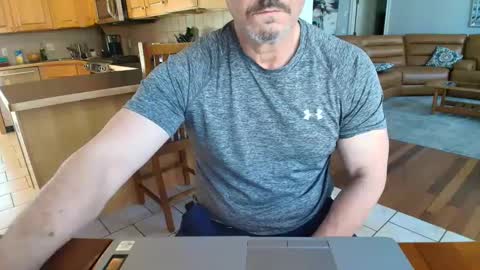 Snapshot of mark48130 chatting on February 25, 9:15 pm Mark online show from February 25, 9:15 pm
