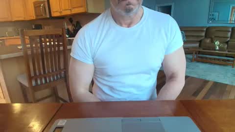 Snapshot of mark48130 chatting on March 9, 1:04 pm Mark online show from March 9, 1:04 pm