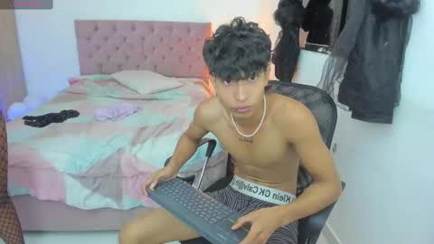 mark 4 20 online show from February 12, 7:02 am