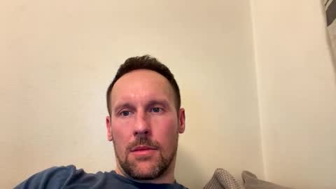 Mark online show from February 7, 6:33 pm