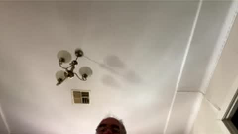 mark_and_lola online show from December 3, 3:07 am