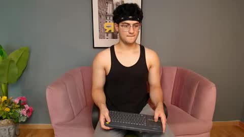mark_evans1_ online show from March 7, 8:11 pm