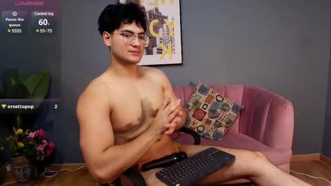 mark_evans1_ online show from February 19, 7:37 pm
