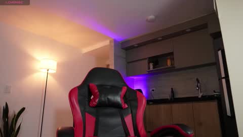 Mark online show from January 12, 12:28 am