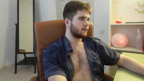 MARK MAXIM online show from October 15, 1:45 pm