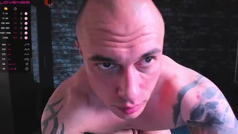 Mark online show from October 16, 8:03 am