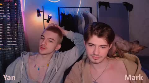 Mark online show from November 19, 6:18 pm