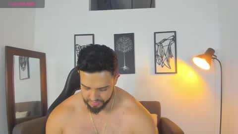 mark_x23 online show from November 15, 12:23 am