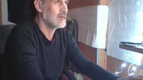 markbcnx online show from January 10, 7:19 pm