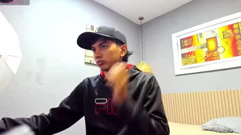 markbowie online show from September 30, 11:32 am