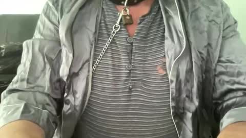 markmodel321 online show from November 8, 6:11 pm