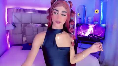 marlydollts online show from February 10, 7:22 am