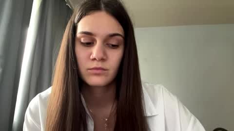 Mary online show from May 14, 3:10 pm