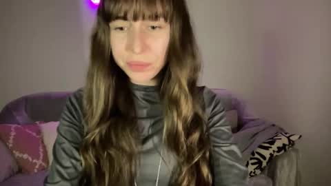 Mary online show from September 29, 3:33 pm