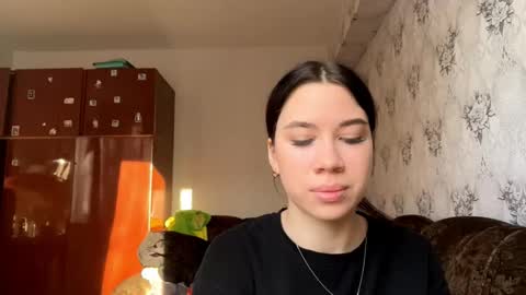 Giulia online show from November 16, 4:03 am